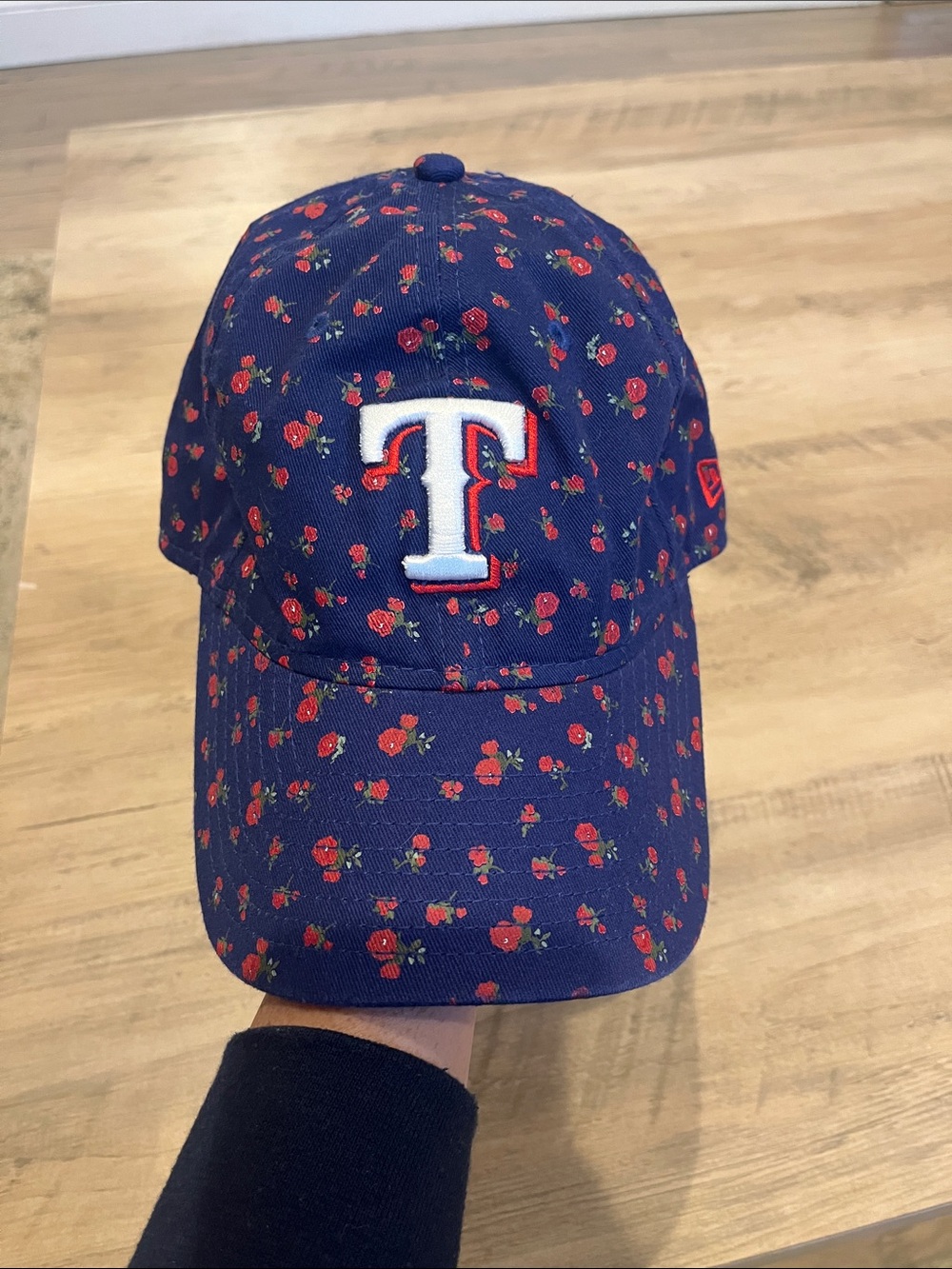 New Era Navy Blue Floral Texas Rangers Baseball hat